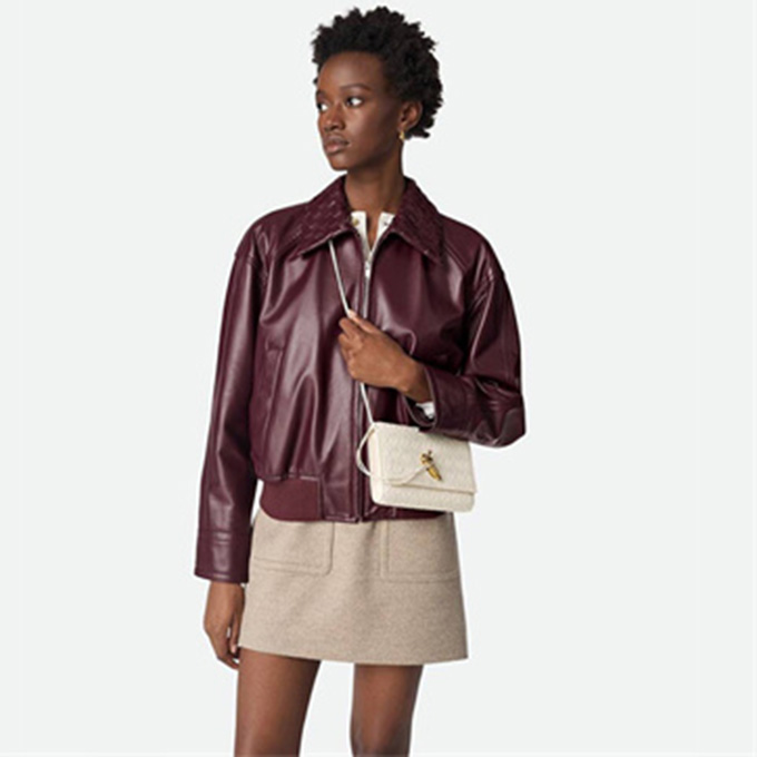 bottega veneta andiamo intreccio suede envelope crossbody bag #836940